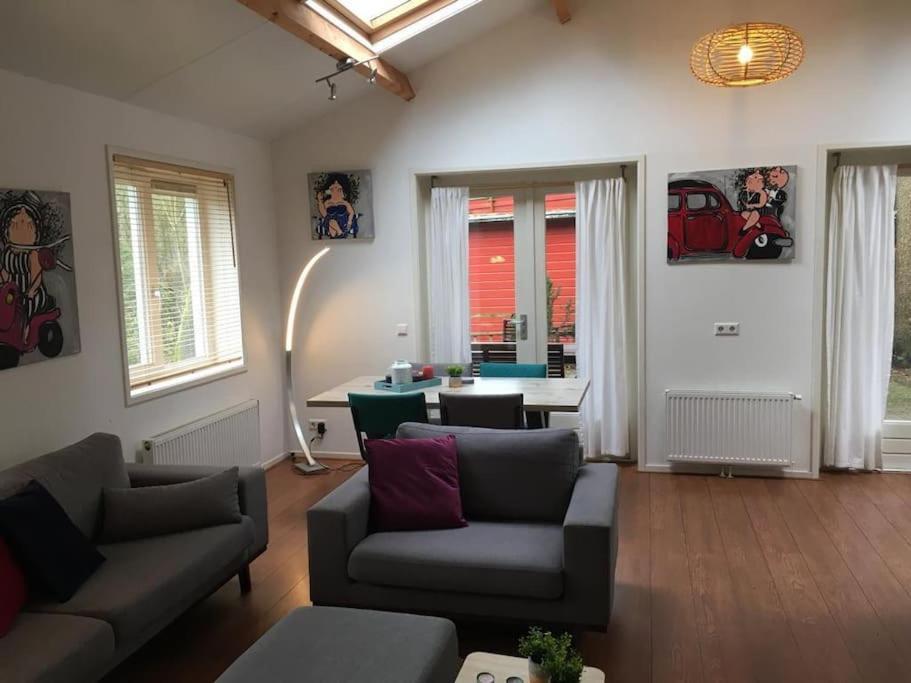 Heerlijk Huis In Een Prachtige Bosrijke Omgeving. Putten Bagian luar foto