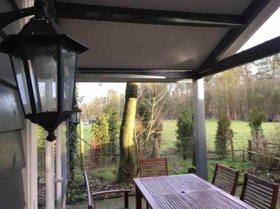 Heerlijk Huis In Een Prachtige Bosrijke Omgeving. Putten Bagian luar foto
